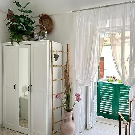 Dimora Eliva モノーポリ